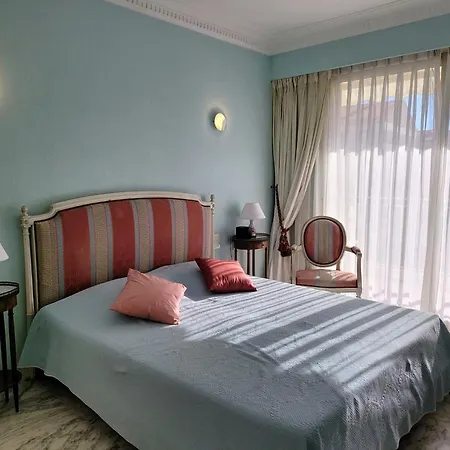 La Presqu'ile T2 Palm Moure Rouge Κάννες